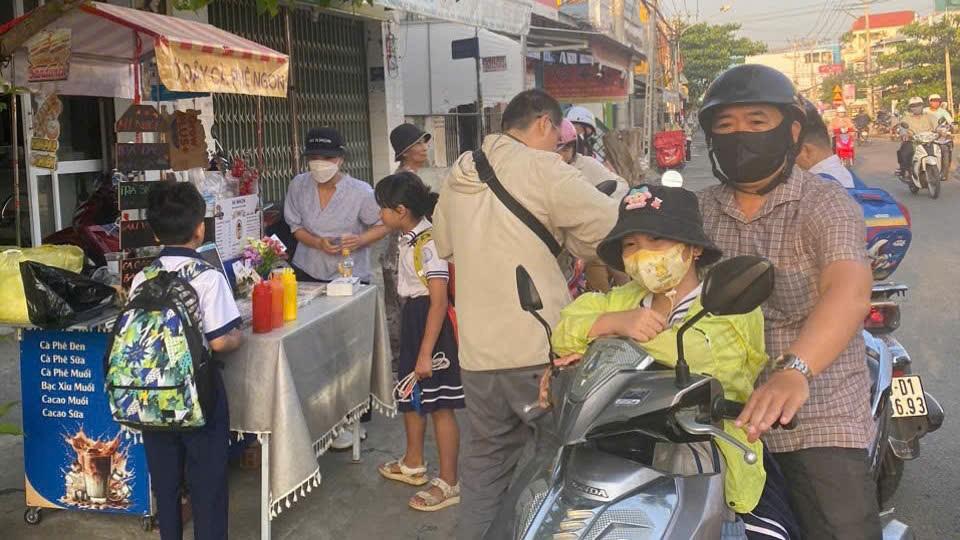 Mi Nhon mỗi sáng